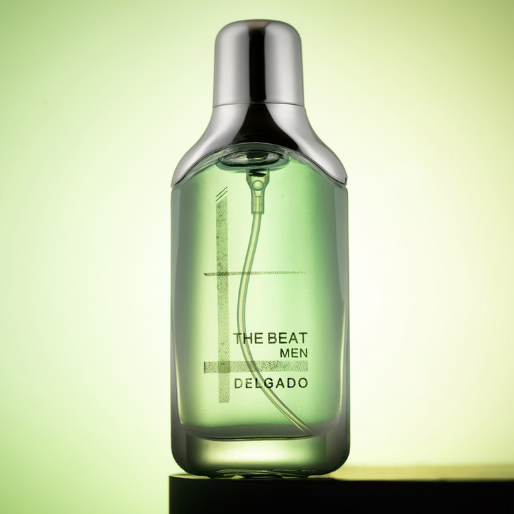 عطر جیبی مردانه دلگادو مدل دبیت حجم 25 میلی لیتر